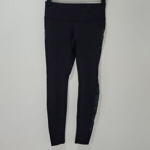 LULULEMON black size 8 pineapple design leggings